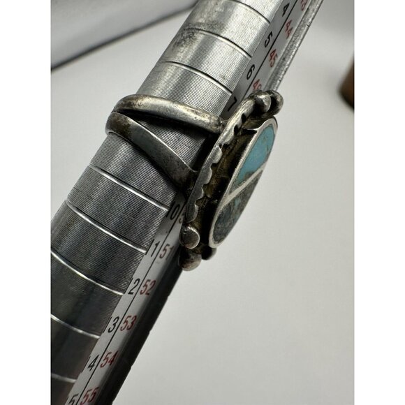 Old Pawn Zuni Inlayed Turquoise Oval Ring Size 5 Etched Band Unmarked - Picture 7 of 8